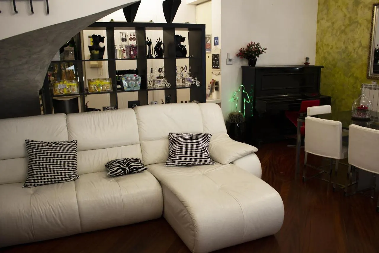 Sansiro47 Bed and Breakfast Milaan