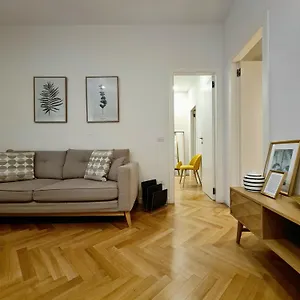 Aparthotel Serendipity - Duomo, Milaan
