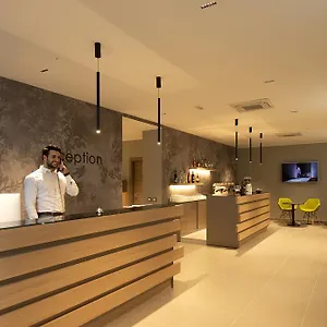 Hotel H21, Milaan