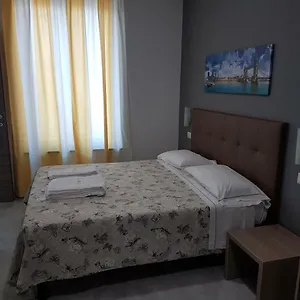 Hotel Oregon, Milaan